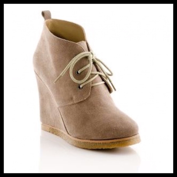 Sheomint Jolly Taupe Suede Wedges - Picture 2 of 3